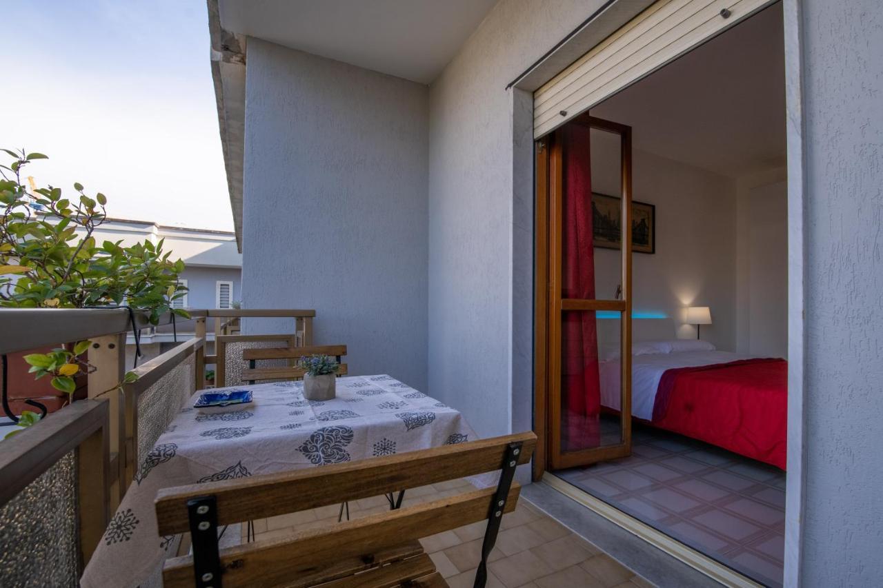 B&B A Casa Di Amici Καζέρτα Εξωτερικό φωτογραφία